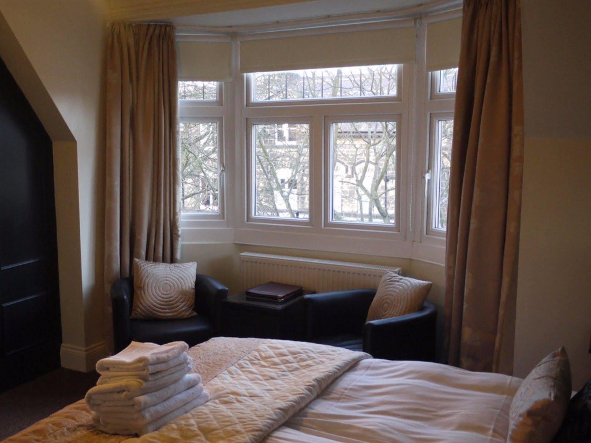 Acorn Lodge Harrogate Extérieur photo